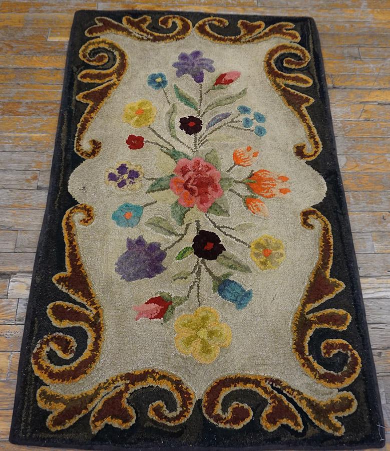 American hooked rug, measures 2'6