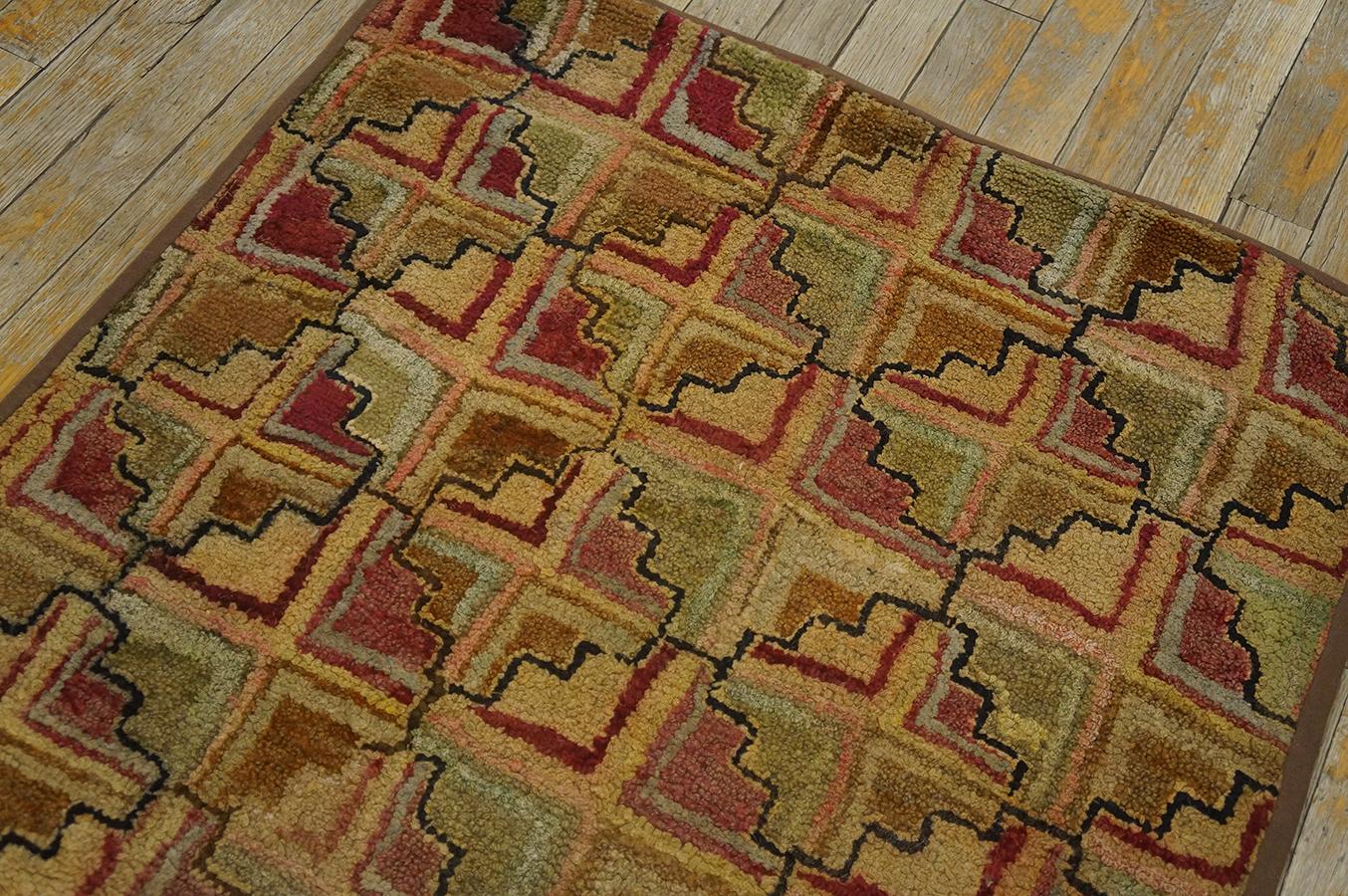 Early 20th Century American Hooked Rug  (2' 7'' x 5' - 78 x 152 cm ) For Sale 6
