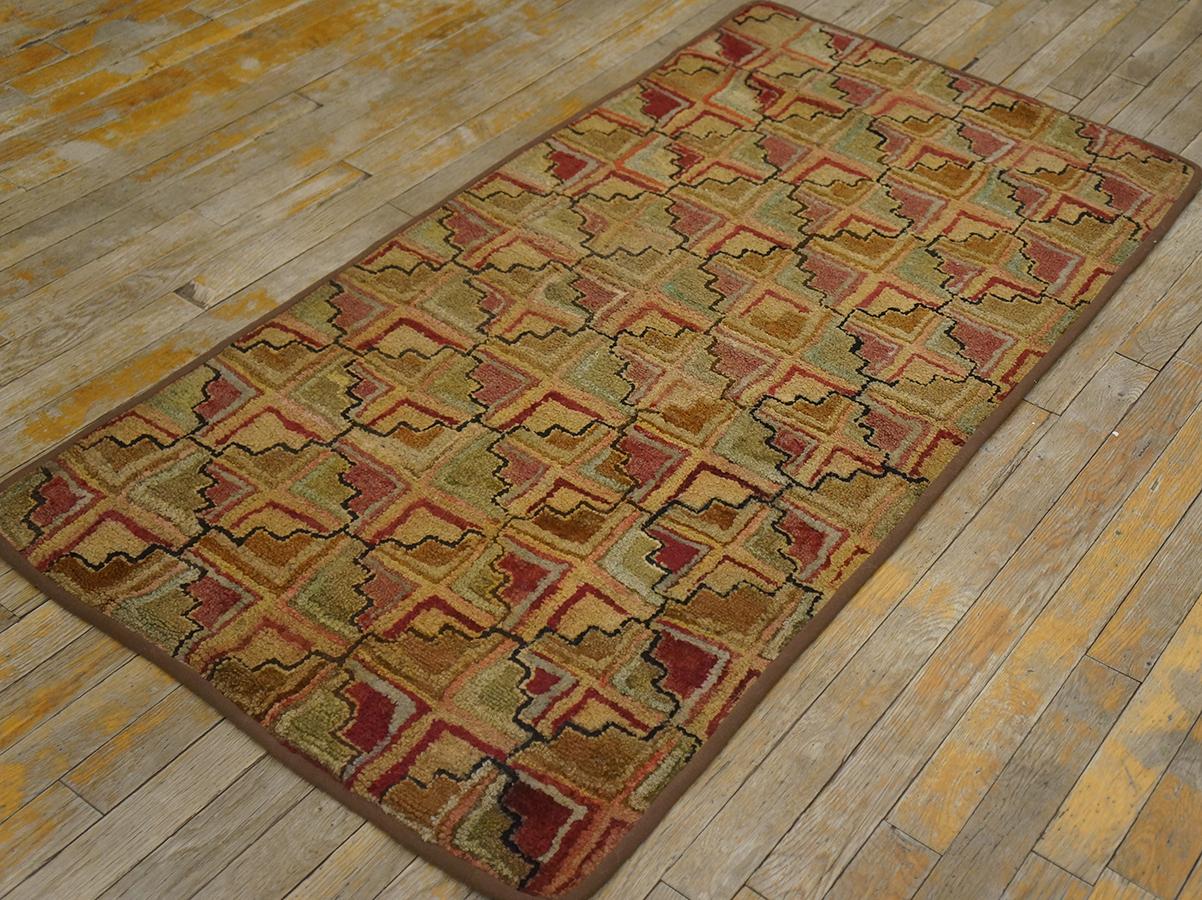 Country Early 20th Century American Hooked Rug  (2' 7'' x 5' - 78 x 152 cm ) For Sale