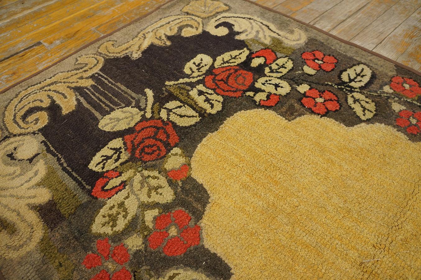 Antique American Hooked Rug 2' 8''x5' 0'' For Sale 1