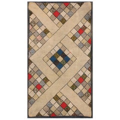 Antiker amerikanischer Kapuzenteppich mit Kapuze 2''1 x 3''10 