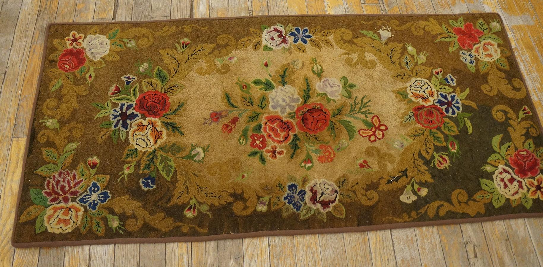 Noué à la main Tapis crocheté américain ancien 2'1