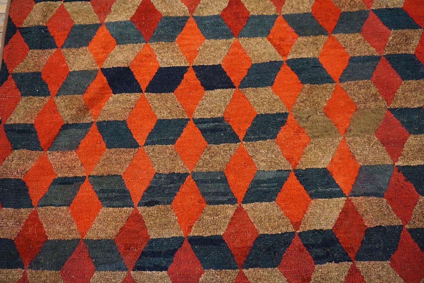 Early 20th Century American Hooked Rug with Tumbling Block Pattern For Sale 5