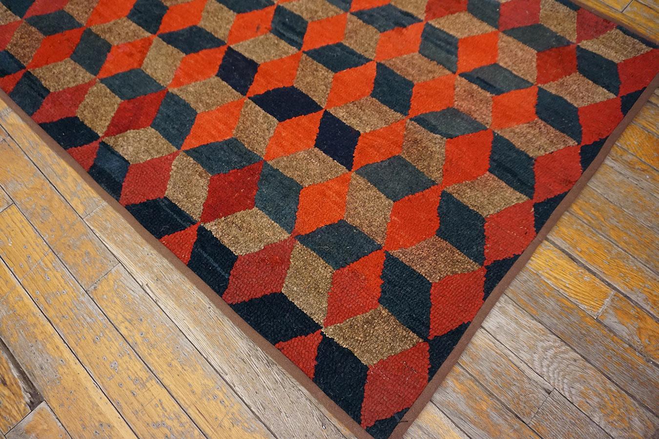 Hand-Woven Early 20th Century American Hooked Rug with Tumbling Block Pattern For Sale