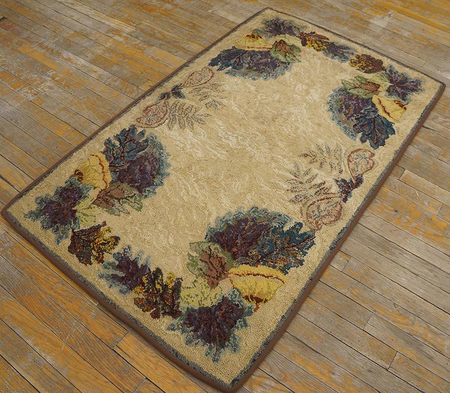 Hand-Woven Early 20th Century American Hooked Rug ( 2'10
