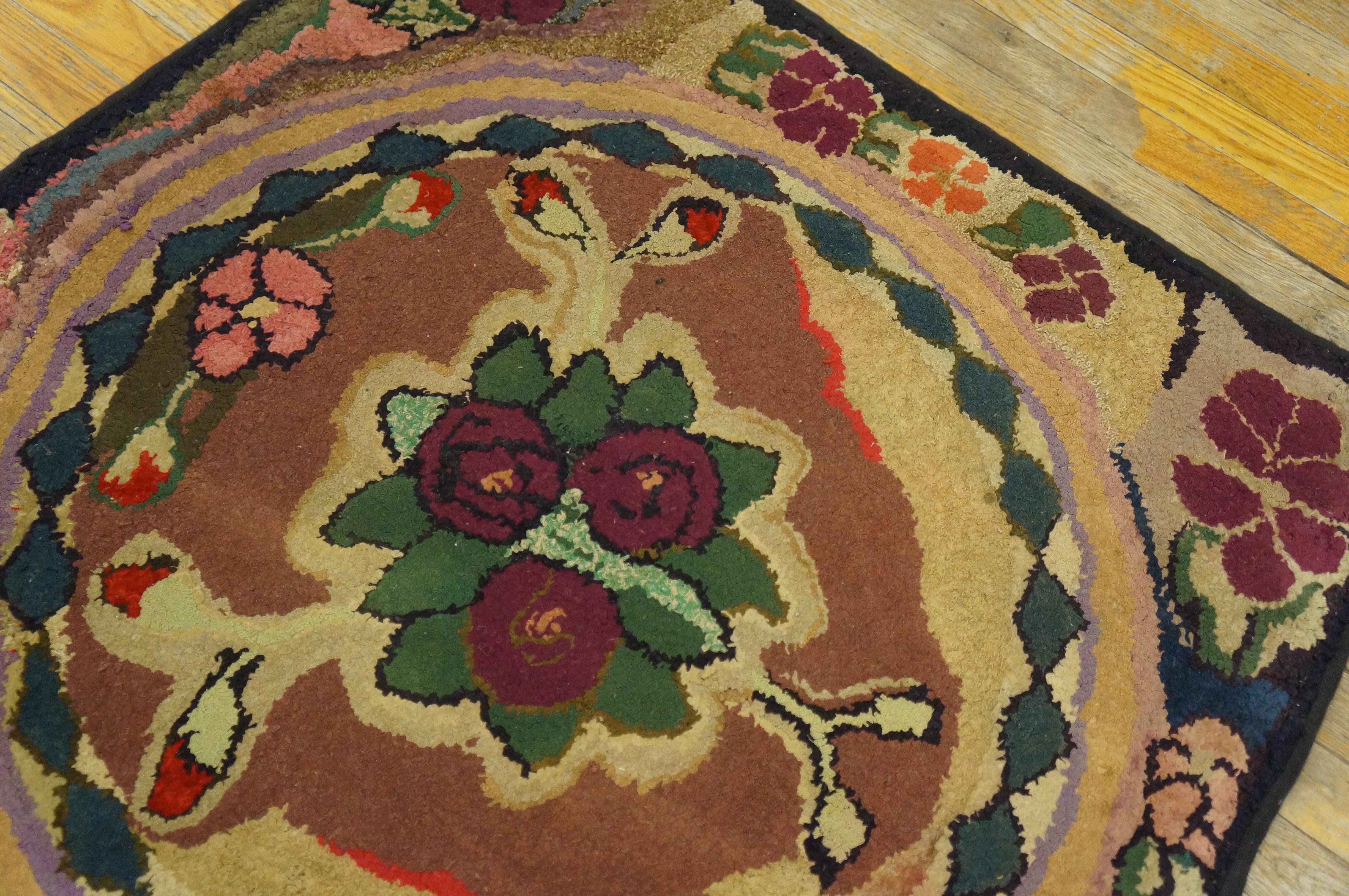 Tissé à la main Tapis à capuche américain ancien de 3' 0
