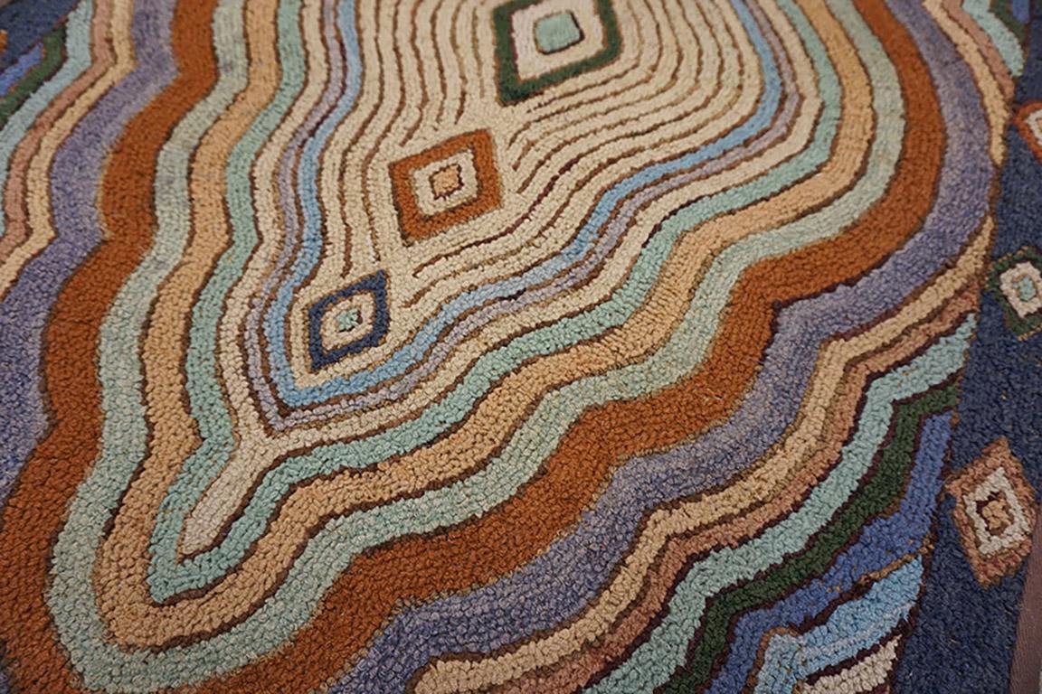 Hand-Woven Mid 20th Century American Hooked Rug ( 2'4