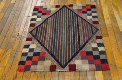 Small Scatter Size Bold Geometric Pattern Antique American Hooked Rug
