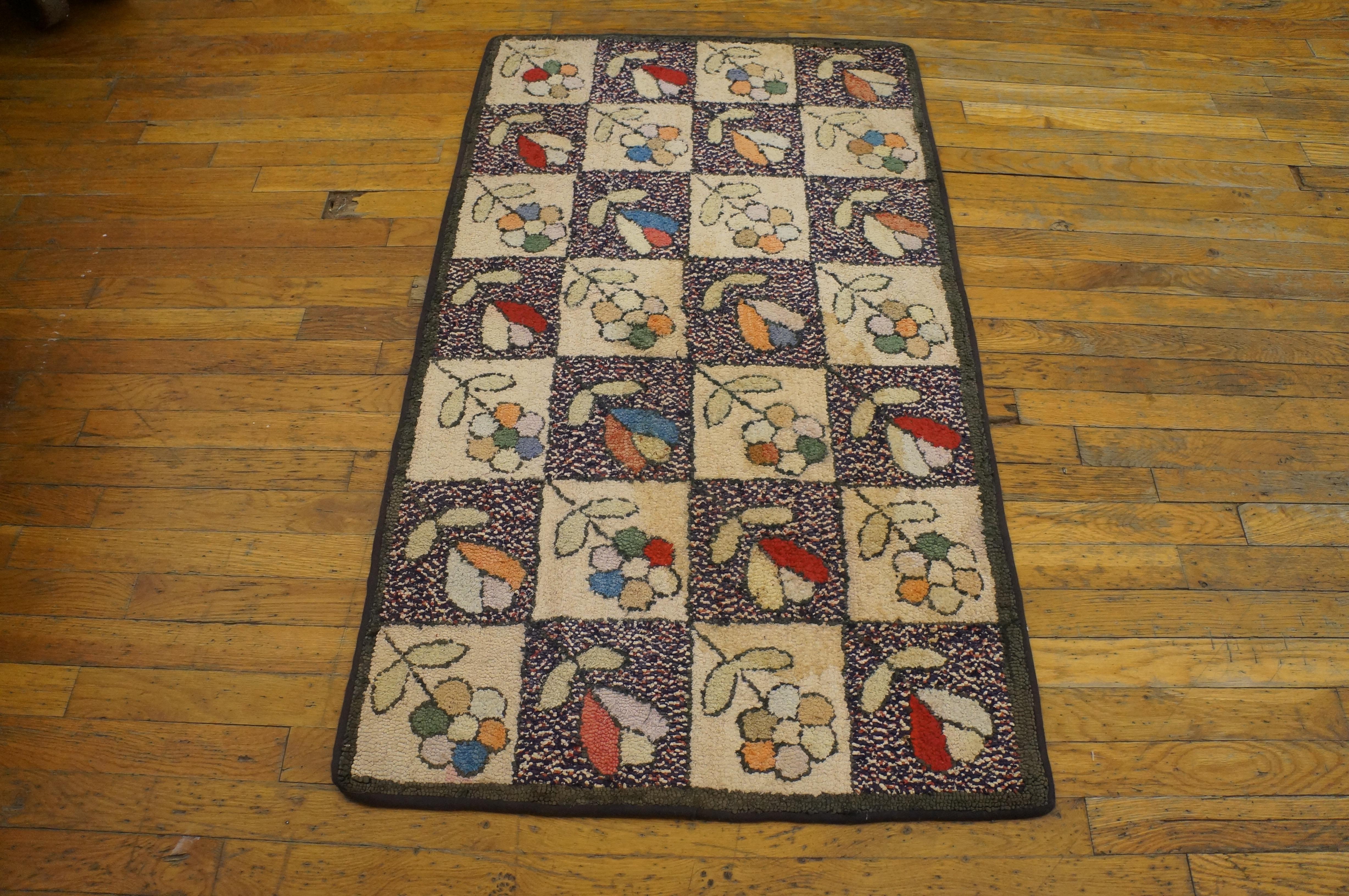 Hand-Woven Antique American Hooked Rug 2'5
