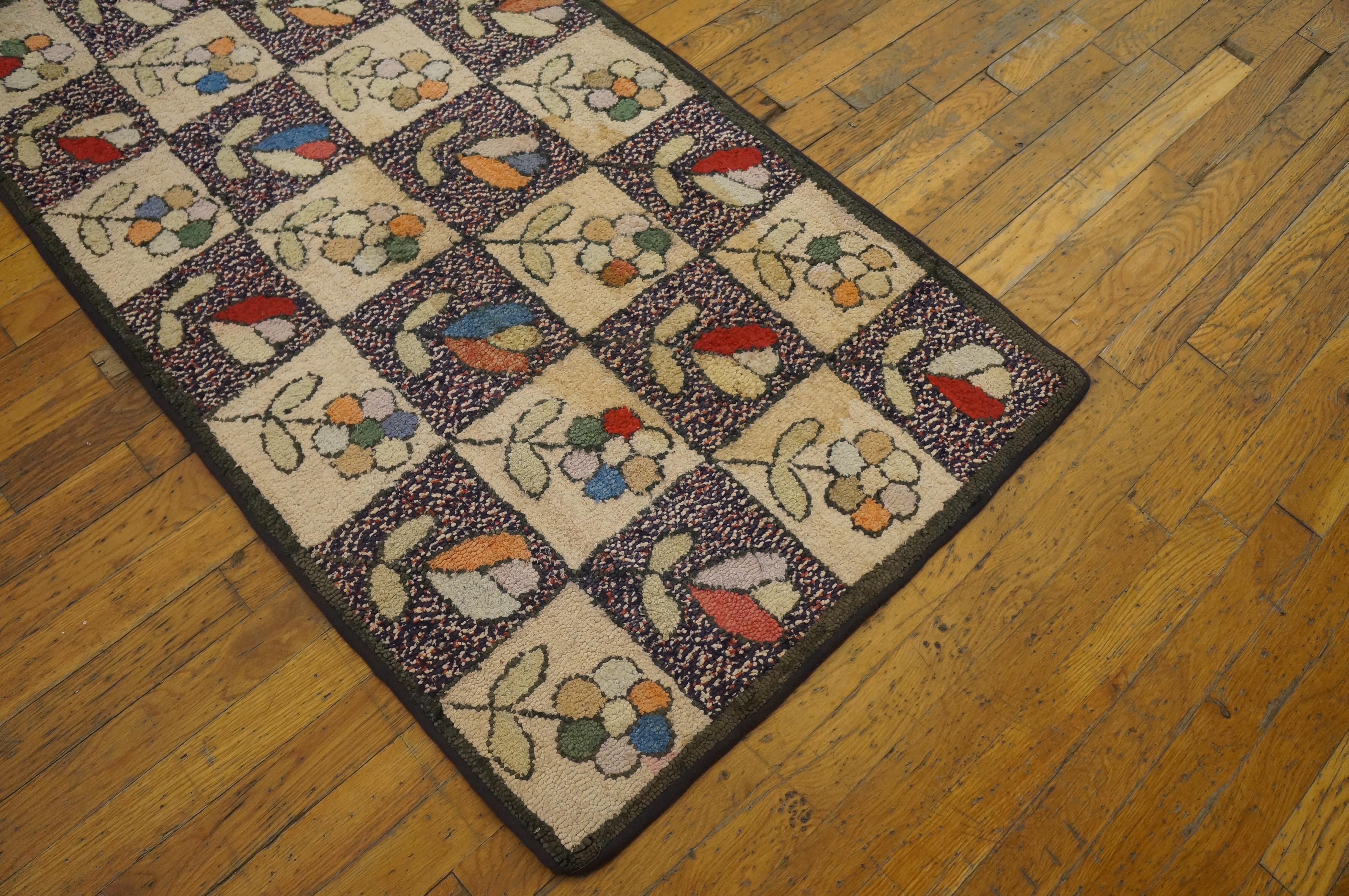 Antique American Hooked Rug 2'5