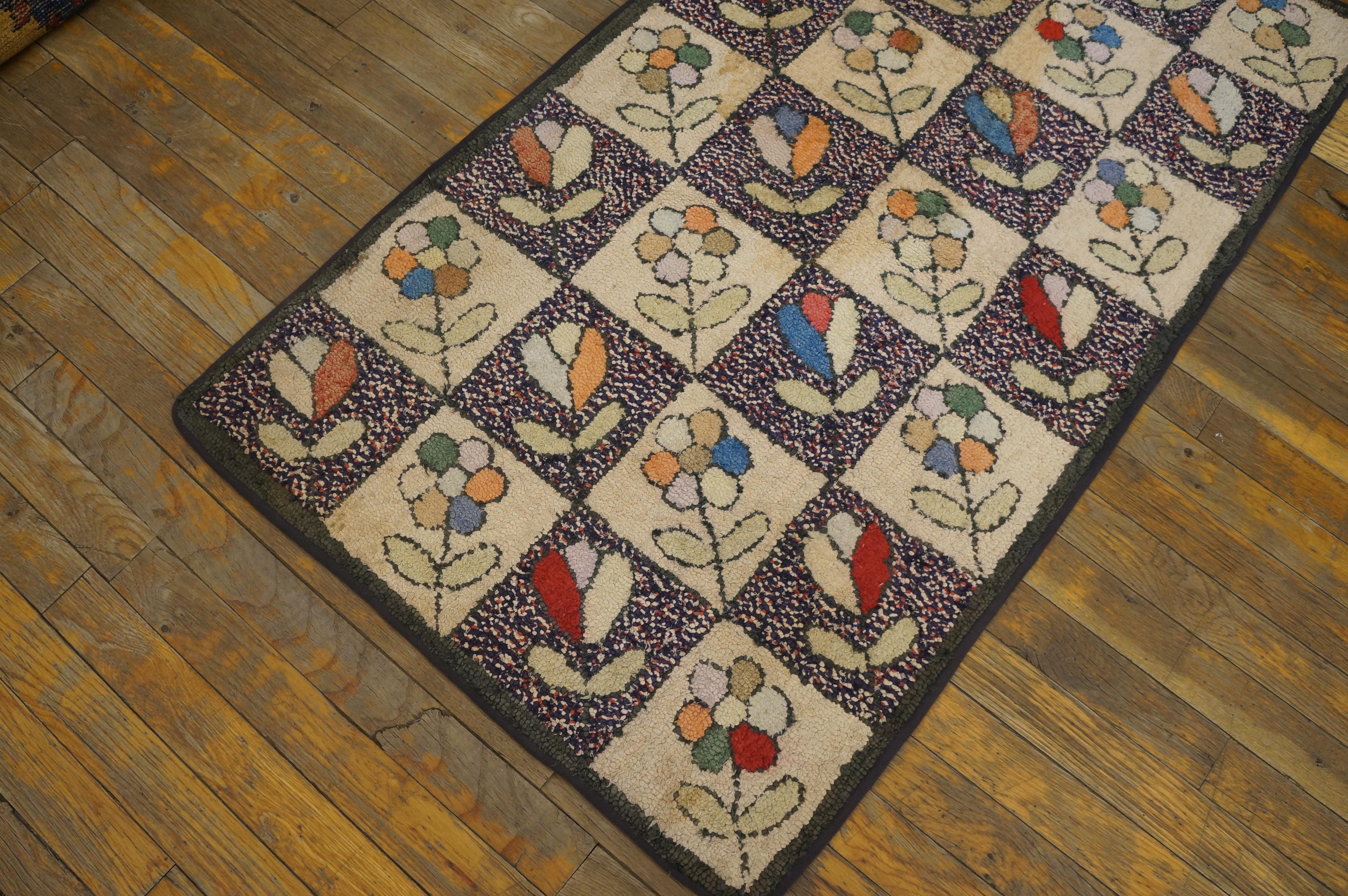 Antique American Hooked Rug 2'5