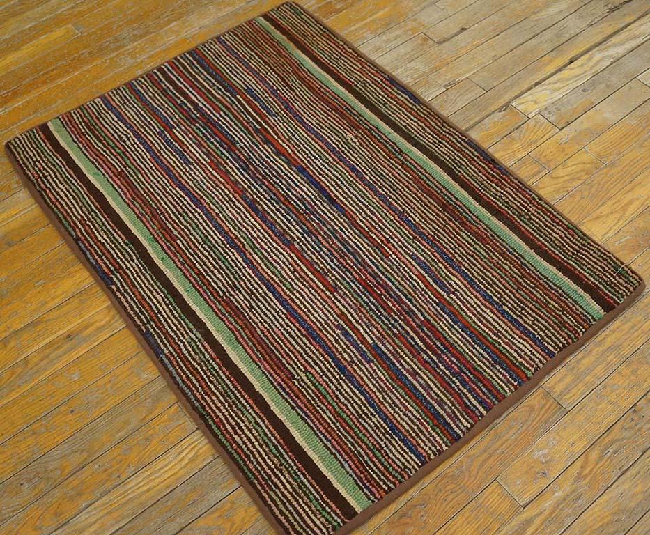 Tapis à capuche américain ancien Bon état - En vente à New York, NY