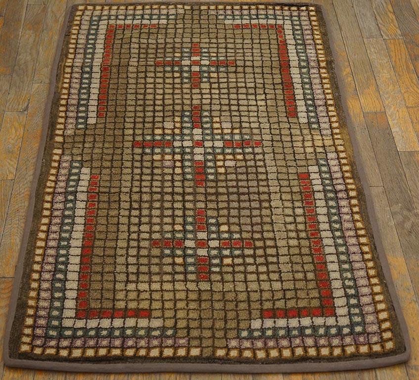 Antique American Hooked rug, size: 2'6
