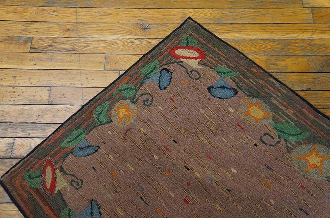 Antique American hooked rug, size: 2'6