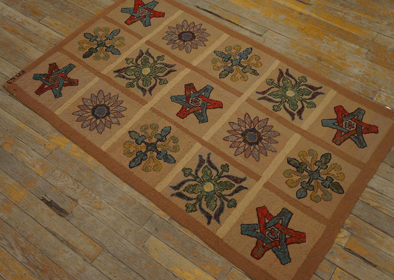 Mid 20th Century American Hooked Rug ( 2' 8