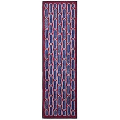 1930s  American Hooked Rug ( 2'8" x 9' - 81 x 274 )