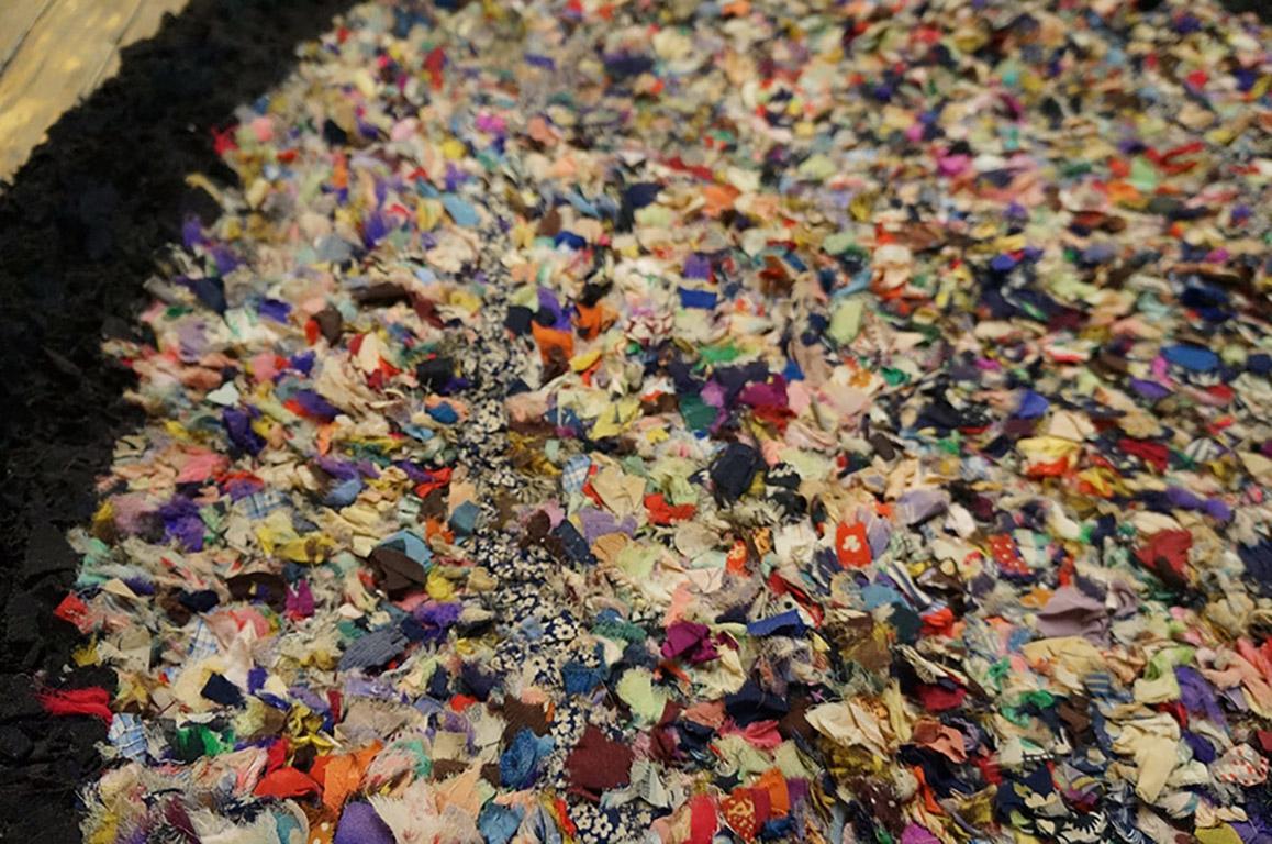 Américain Tapis à capuche américain ancien en vente