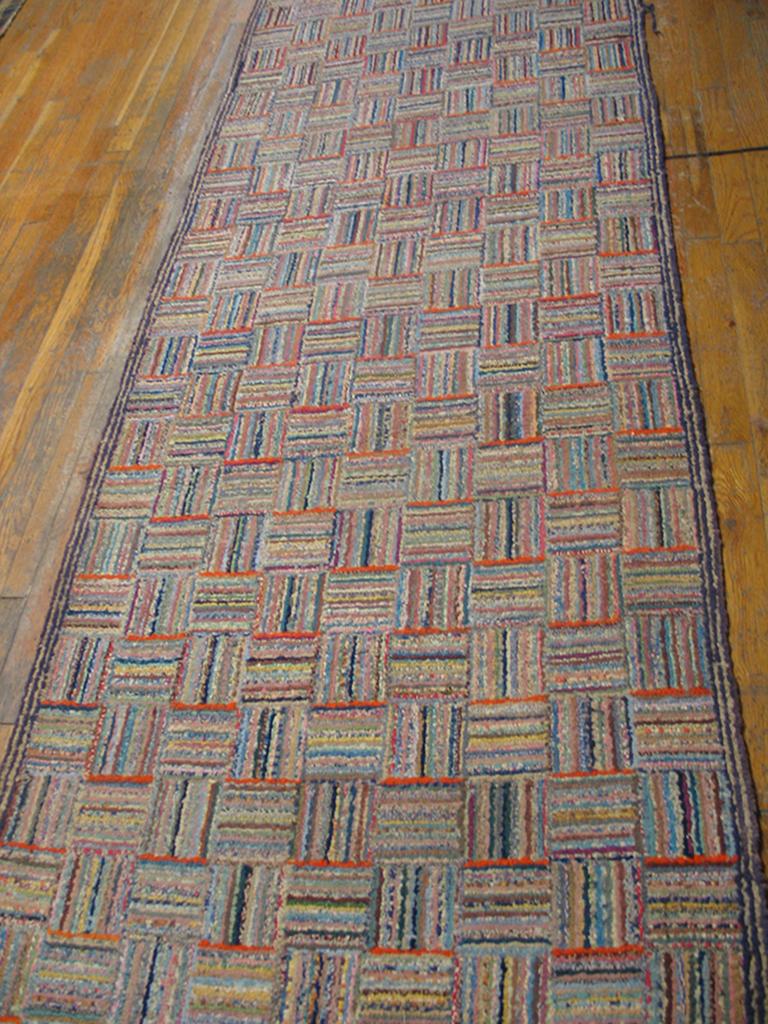 Hand-Woven Early 20th Century American Hooked Rug ( 3' x 27'5