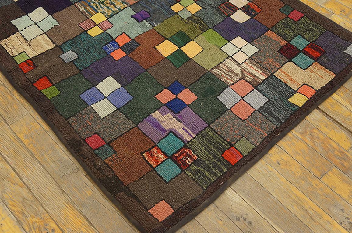 Antique American hooked rug, size: 3'0