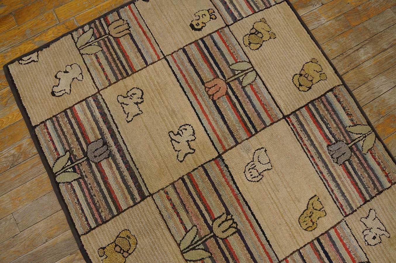 Américain Tapis à capuche américain ancien de 3' 0