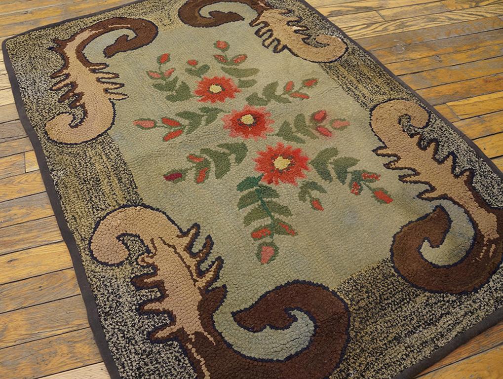 Antique American Hooked Rug In Good Condition For Sale In New York, NY