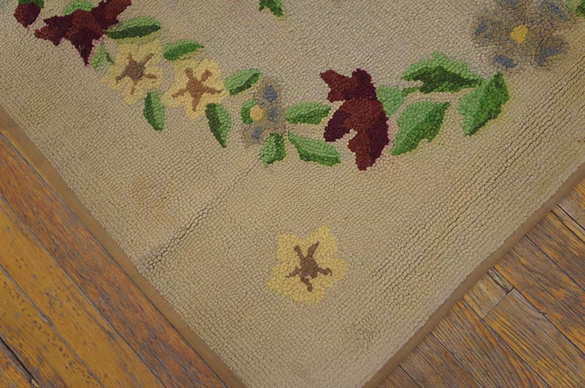 Folk Art Mid 20th Century American Hooked Rug ( 3'10