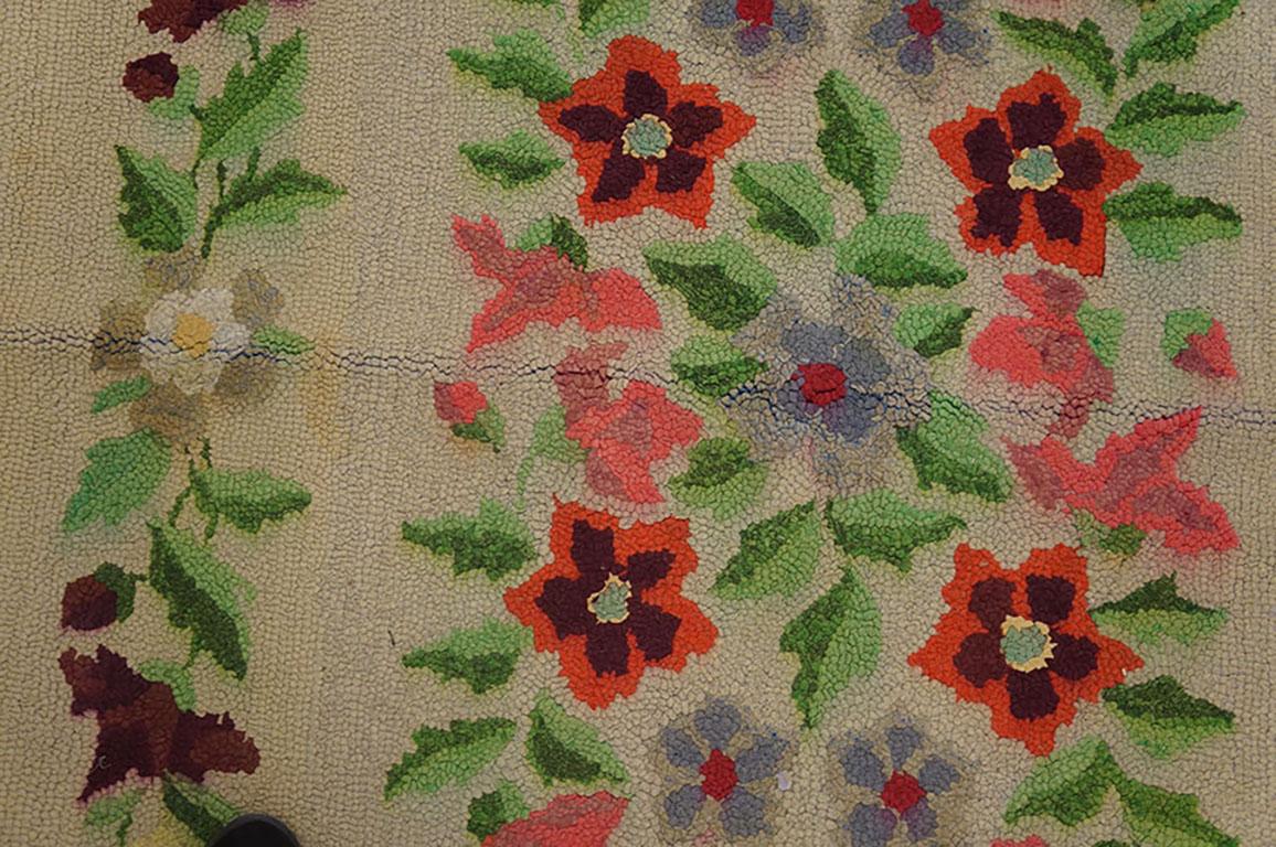 Mid 20th Century American Hooked Rug ( 3'10