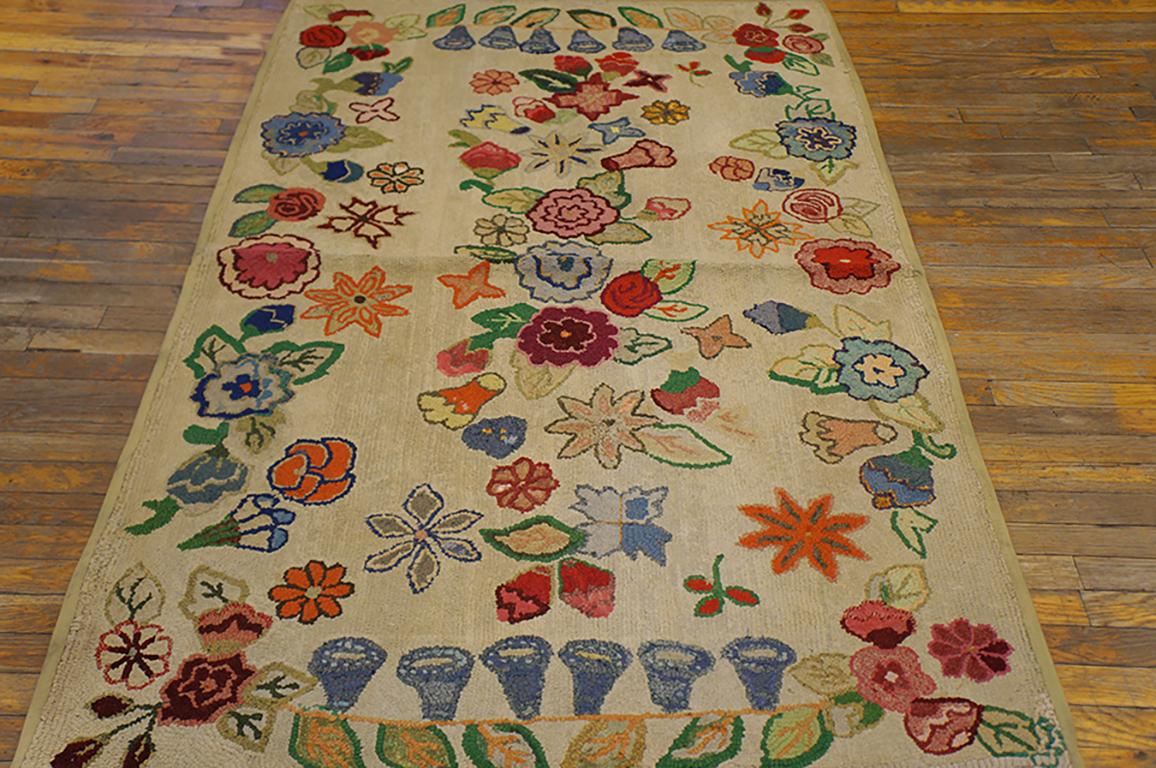 Antique American hooked rug, measures: 3'10