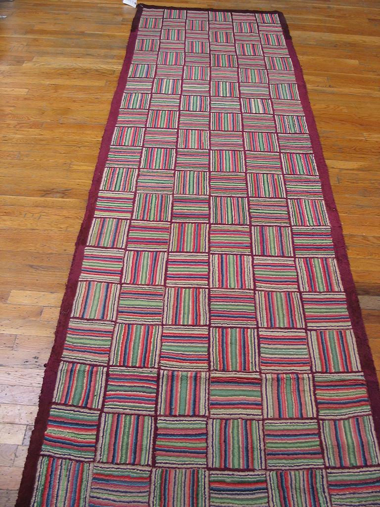 Antique American hooked rug, size: 3'2