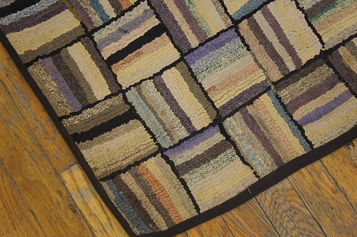 Early 20th Century American Hooked Rug with Basket Weave Design
3'2