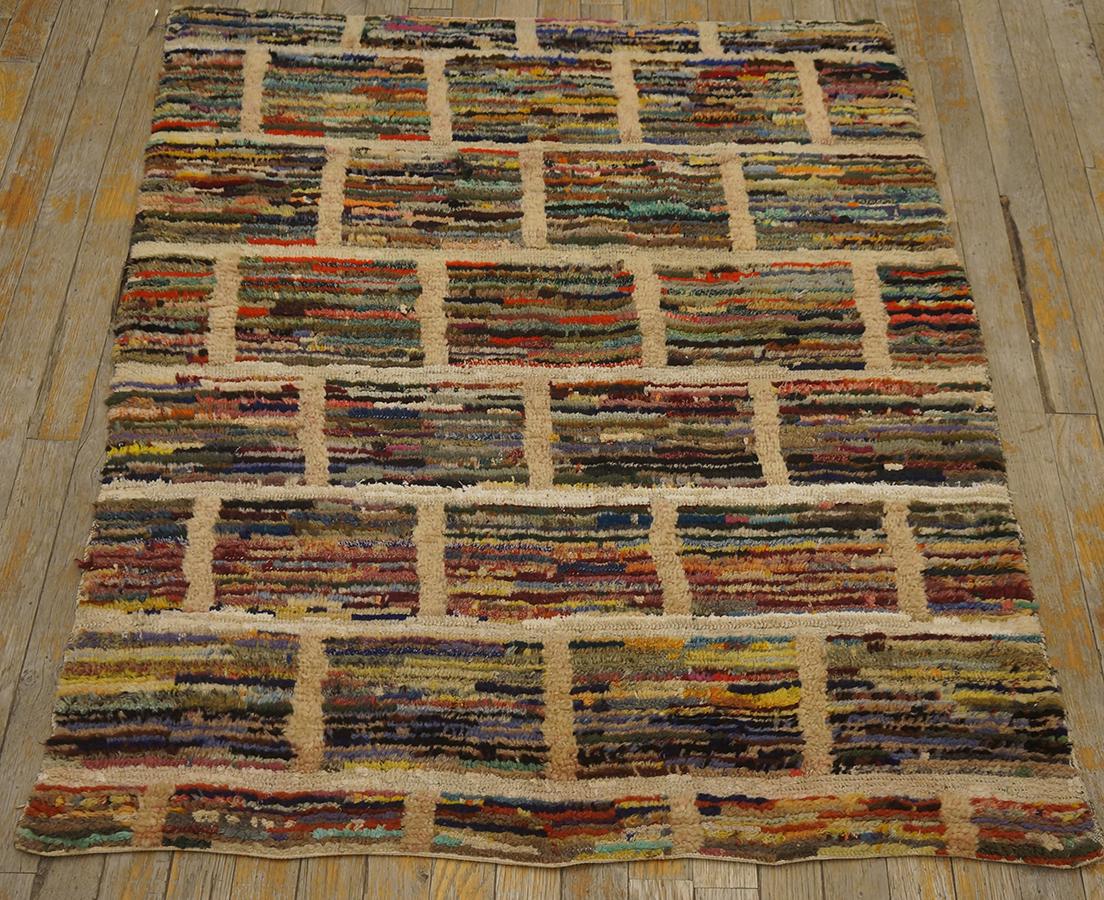Hand-Woven 1930s American Hooked Rug ( 3'3