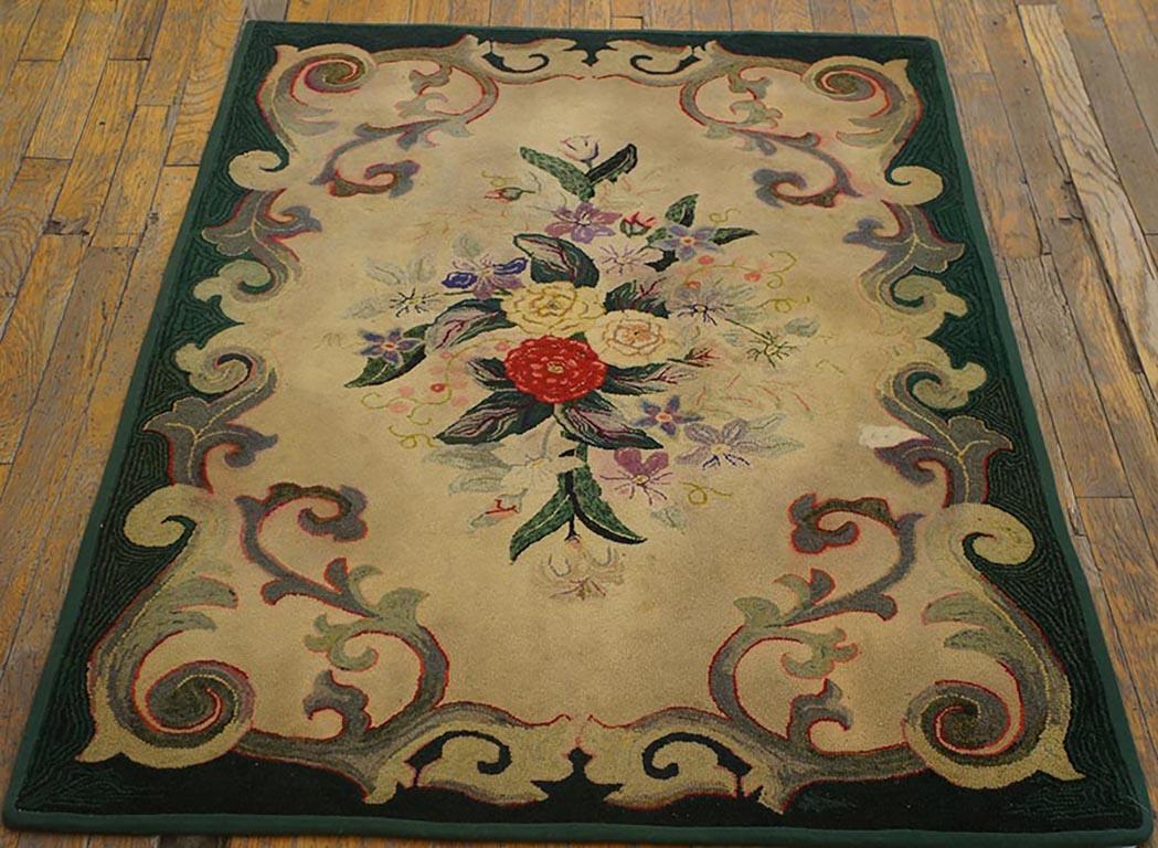 Antique American hooked rug, size: 3'3