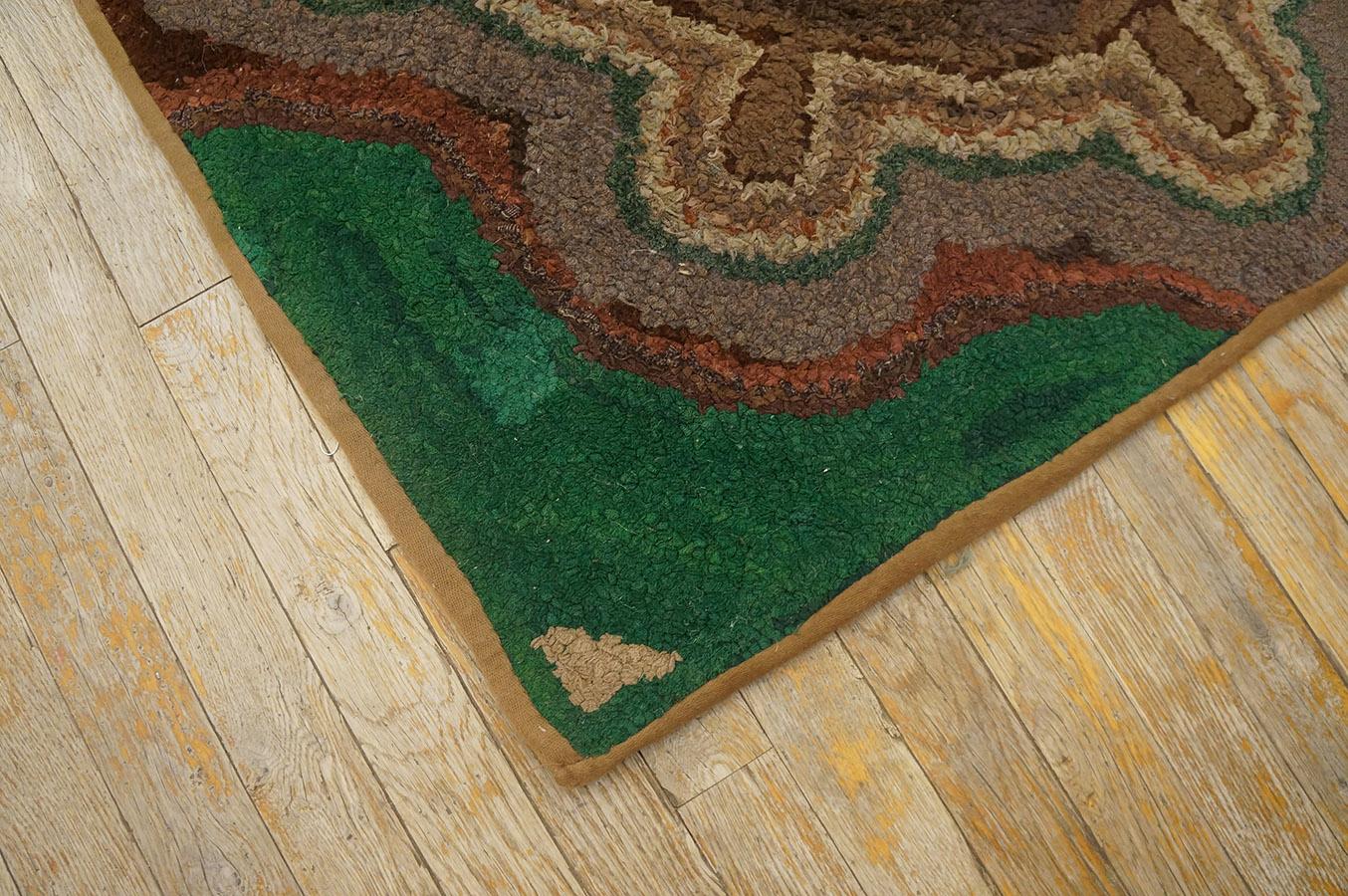 Wool Early 20th Century American Hooked Rug ( 3'4