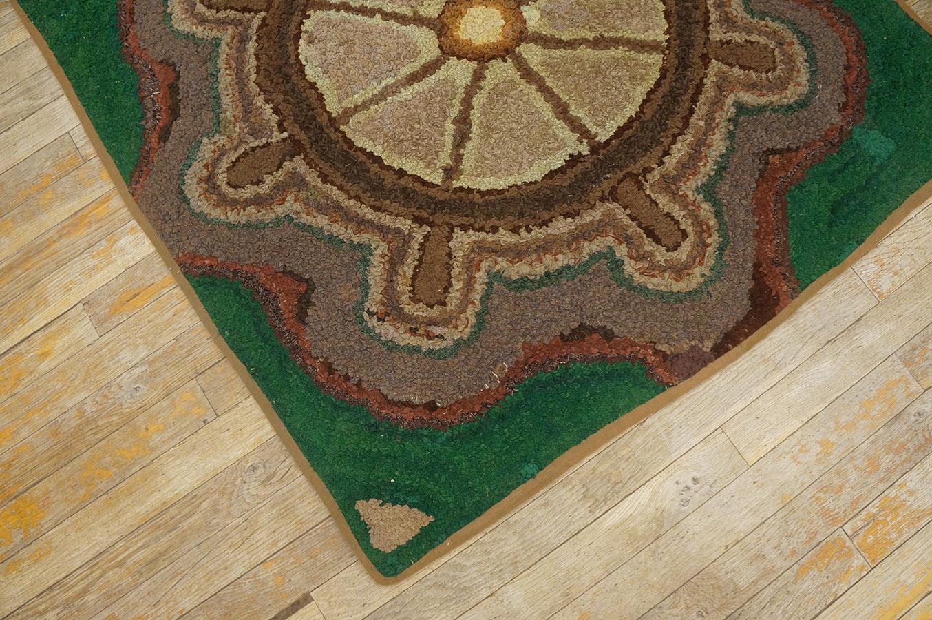 Early 20th Century American Hooked Rug ( 3'4
