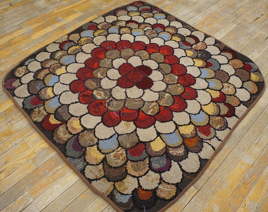 Tapis crocheté américain ancien, taille : 4' 0''x4' 0''.