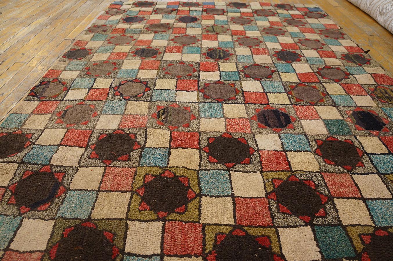 1920s American Hooked Rug ( 4'4'' x 6'6'' - 132 x 198 ) For Sale 2