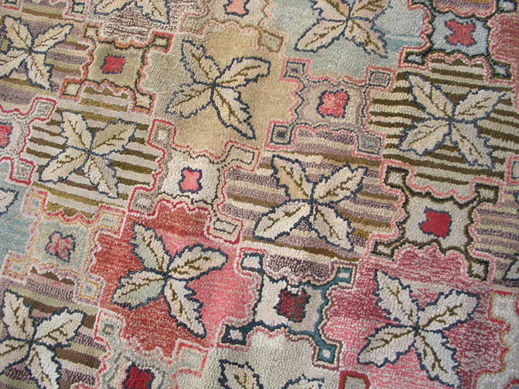Early 20th Century American Hooked Rug  ( 4' x 6' - 122 x 183 ) 1