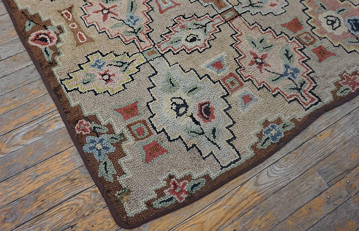 Hand-Knotted 1930s American Hooked Rug ( 4' x 6'10