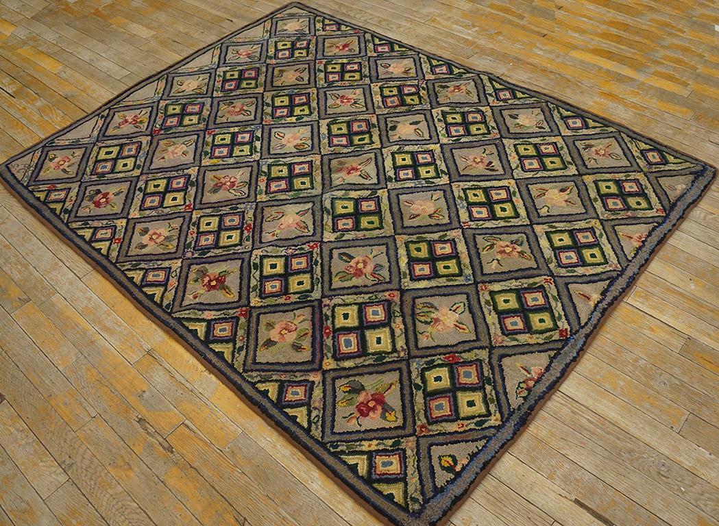 Hand-Woven 1920s American Hooked Rug ( 4'2