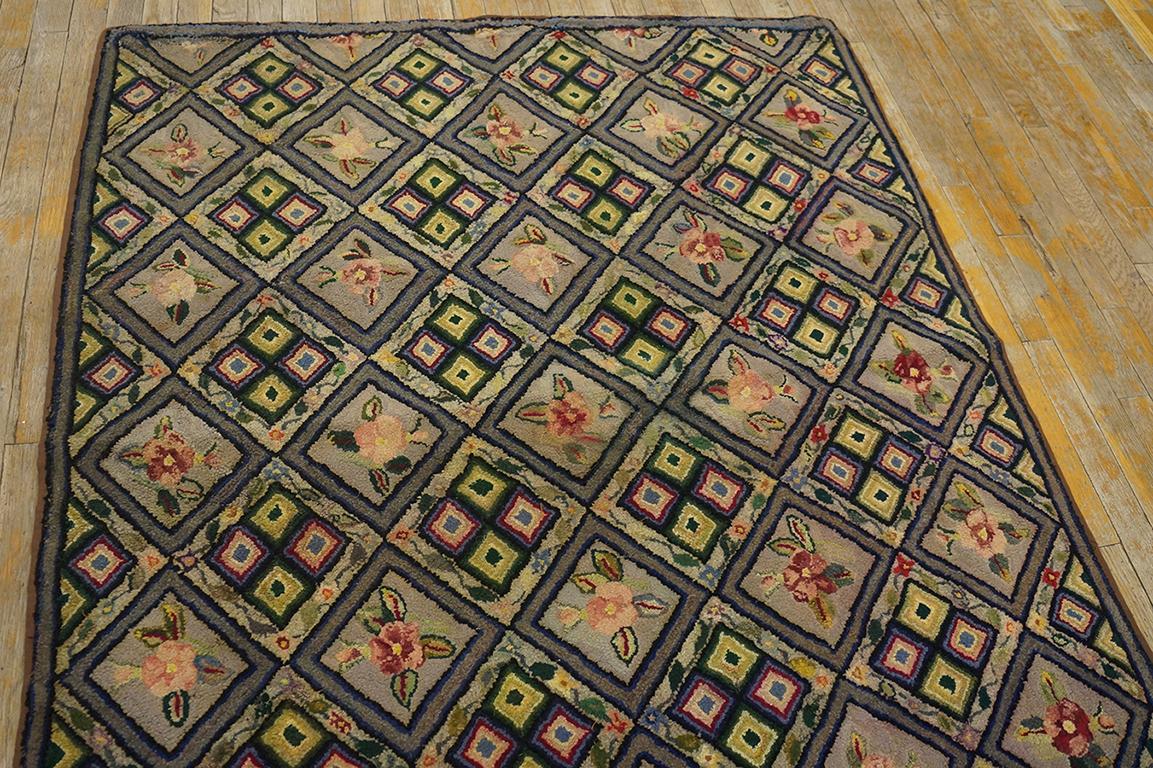Wool 1920s American Hooked Rug ( 4'2