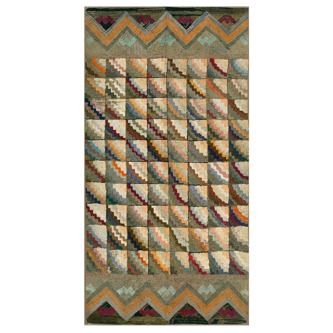 Early 20th Century American Hooked Rug ( 4'4" x 8' - 132 x 244 ) For Sale