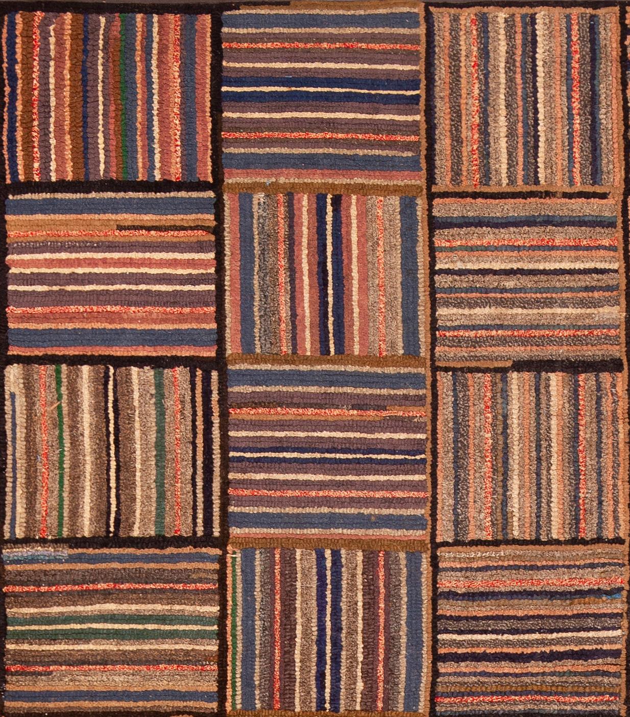Preciosa alfombra antigua enganchada americana, País de origen: América, Fecha de fabricación: 1920