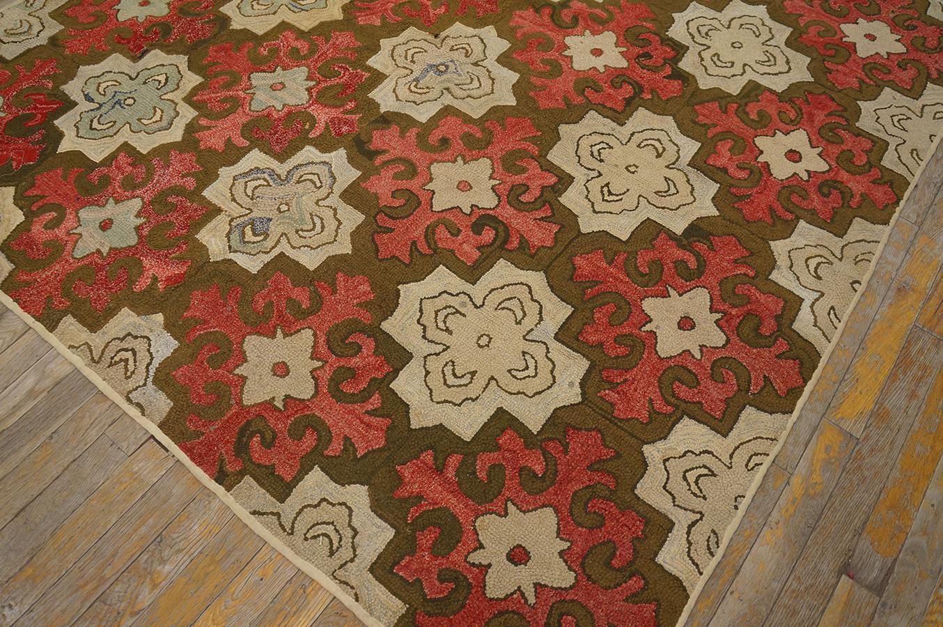 Antique American Hooked Rug 5' 7'' x5' 7''  For Sale 6