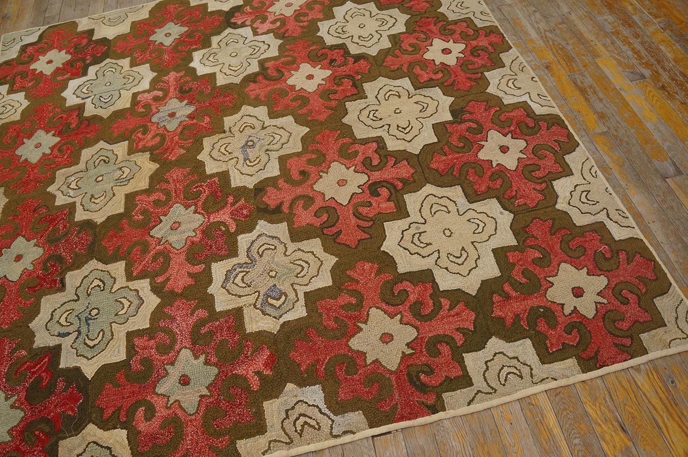 Wool Antique American Hooked Rug 5' 7'' x5' 7''  For Sale