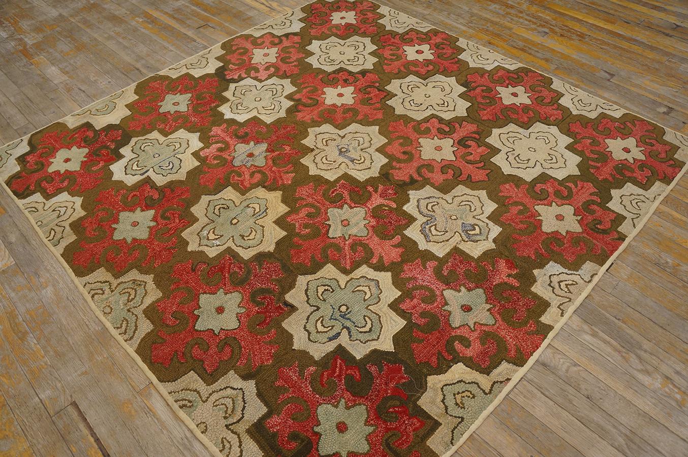 Antique American Hooked Rug 5' 7'' x5' 7''  For Sale 1