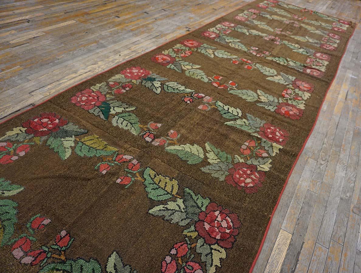 Early 20th Century American Hooked Rug ( 5' x 16' - 152 x 488 ) For Sale 5