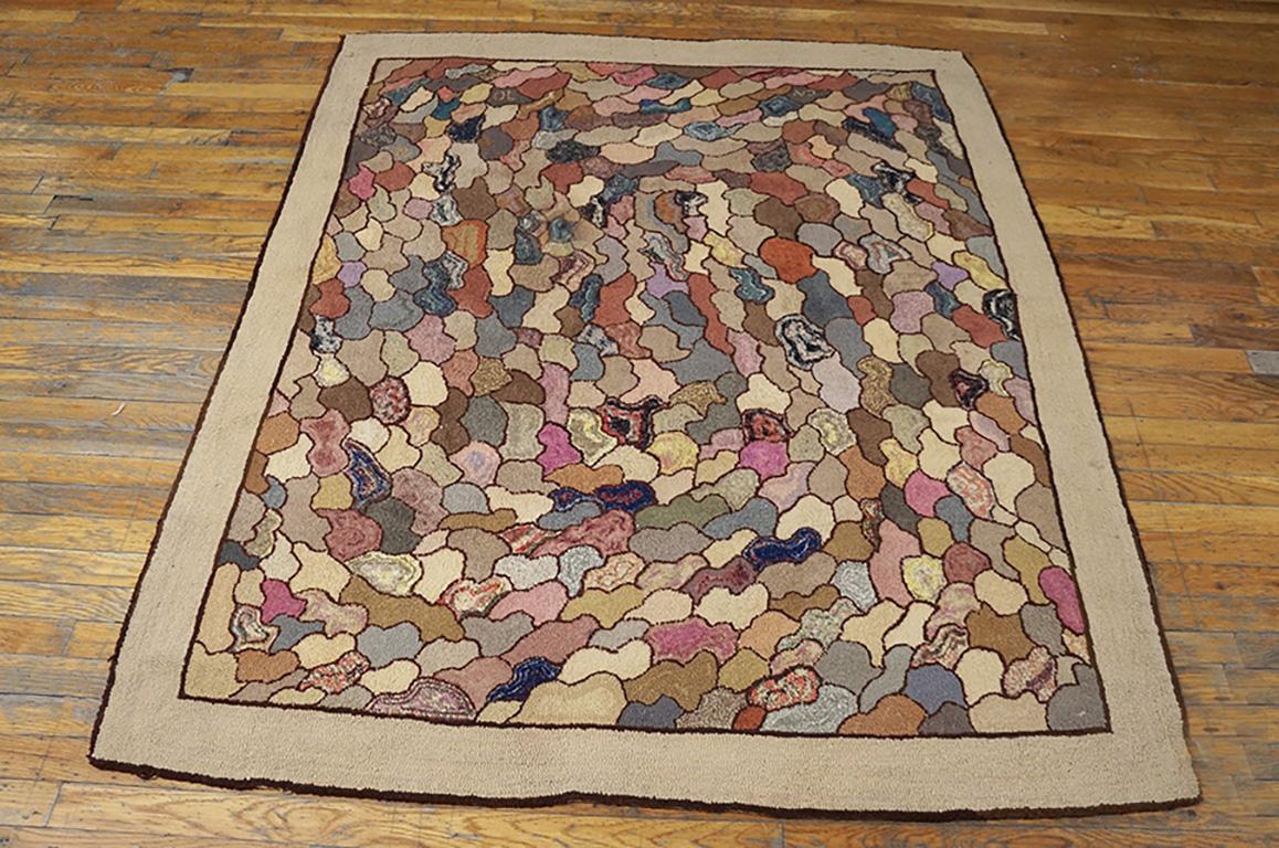 Antique American hooked rug, measures: 5'0