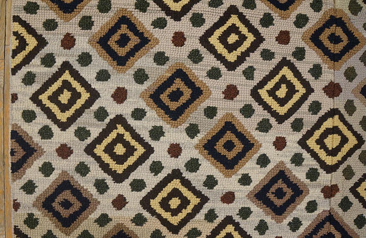 Antiker amerikanischer Kapuzenteppich, 2,13 m x 2,13 m, antik im Angebot 1