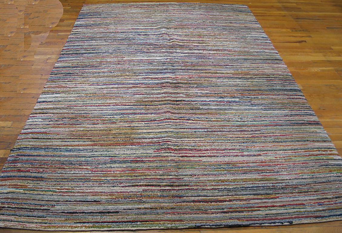 Antique American hooked rug, size: 5'5