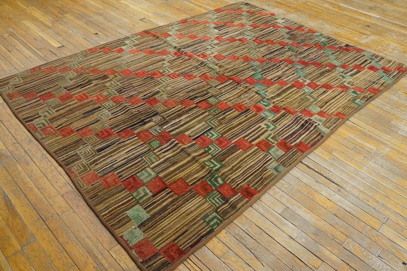 Antique American Hooked rug, size: 5'9